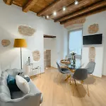 Lovely Apartment *