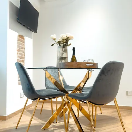 Apartment Lovely *