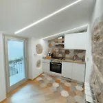 Lovely Apartment *